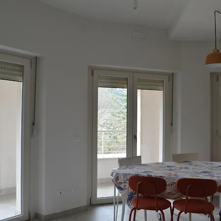 דירה Panoramico In Centro - Affitti Brevi Italia ל'אקווילה